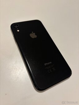 Apple iPhone Xr 64GB Černý - 4