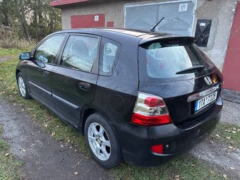Honda Civic 7g - 4