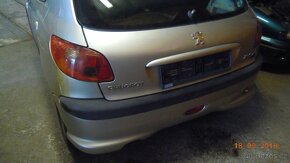 Peugeota 206, 1.4 HDI 50kw Rv: 2004/1 - 4