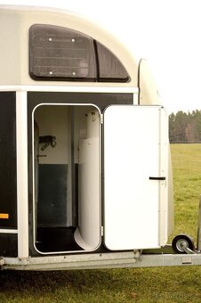 Přepravník pro 2 koně Humbaur Balios Aero - 4