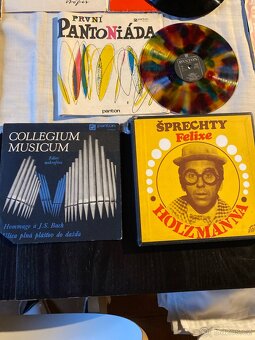 Vinyl singly a pohádky - 4