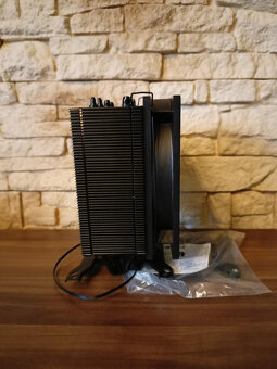 Výkonný chladič cpu ARCTIC Freezer 34 Black - socket INTEL - 4
