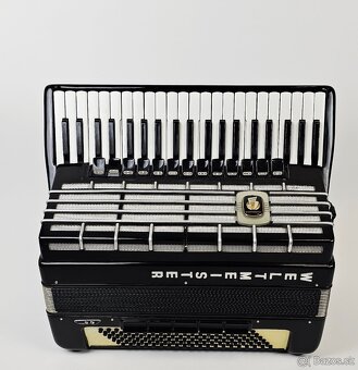 Špičkový akordeon weltmeister S5 novší model amano hlasy - 4