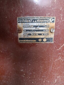 Kamna Petry bez tálků - 4