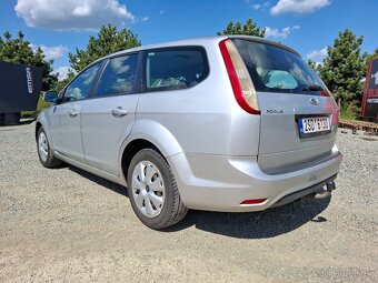 Ford Focus 2 combi 2.0 nafta 100 kw - 4