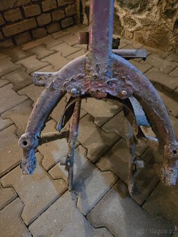 rám Jawa - 4