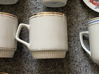 hrnek hrneček porcelán konvička servis nádobí retro - 4