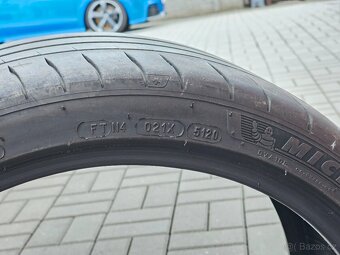 Michellin Pilot Sport 4S 255/35 R19 - 4