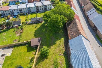 Prodej stavebního pozemku o velikosti 1722 m2 - 4