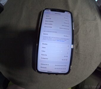 PRODÁM iPHONE 11 - 4