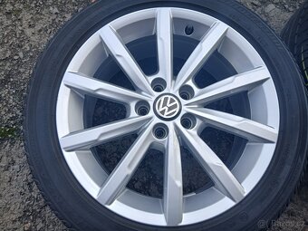 Prodám sadu Orig ALU kol VW 215/45R16 letní - 4