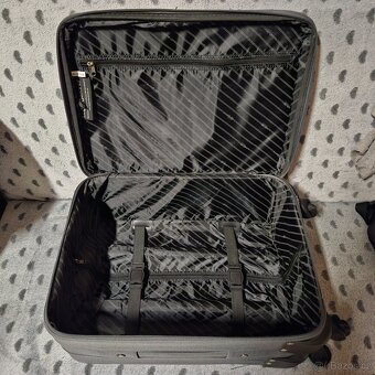 Cestovní kufr palubní - 4