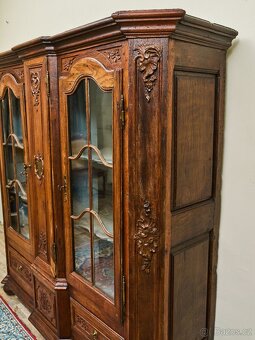 Vyřezávaná lutyšská dubová knihovna z 19. století - 4