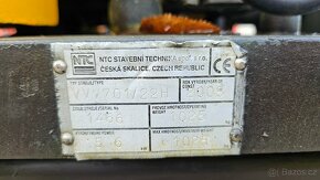 Prodám Vibrační válec 1000Kg ručně vedený - 4