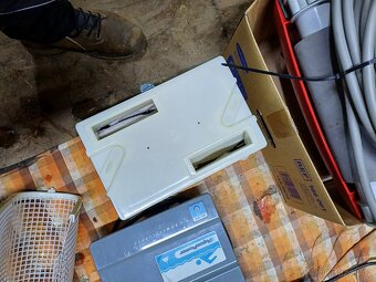 Bazénový vysavač Aguabot Galeon Fl - 4