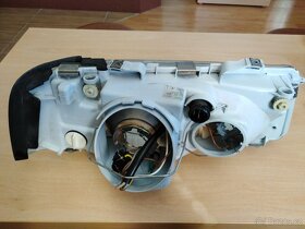 Přední světla Audi Coupe B3 - 4