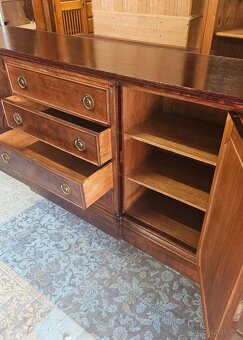 Velká luxusní anglická komoda - 4