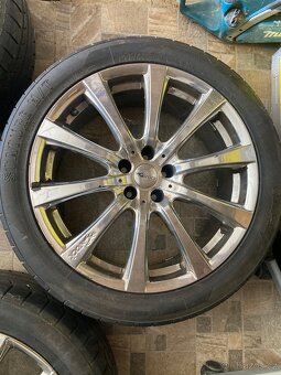 Chromová kola 20” - rozteč 114,3 Chrysler - 4