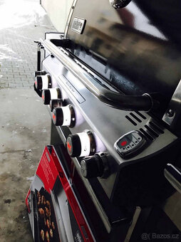 Plynový gril Weber Summit E-470, černý - 4