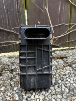 Regulátor turba w211 - 4