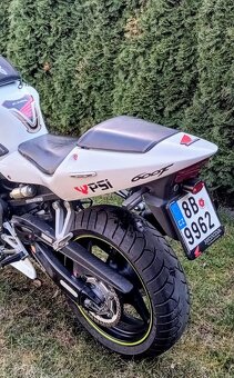 Honda CBR 600 F sport - 4