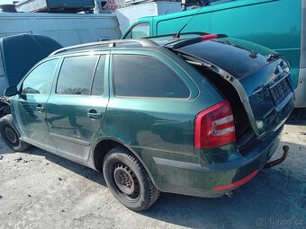 Škoda Octavia II 2.0 TDI ( BMM ) 103kW r.2006 zelená na náhr - 4