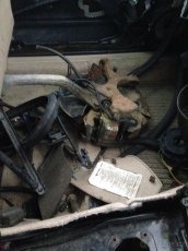 MB E 2,3i W210 rok 1998, 110kW sedan - díly - 4
