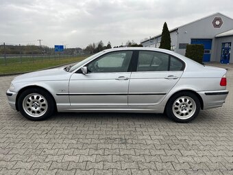 BMW 320i- 125kW - 4