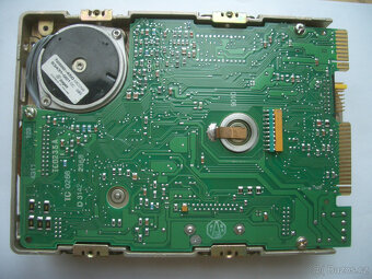 Historický MFM HD Seagate ST-251 5.25", asi 40 MB - 4