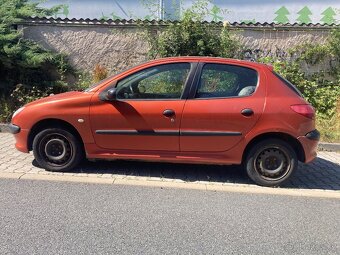 Prodám nebo vyměním Peugeot 206 1.4 hdi 50kw Rok 2004. - 4