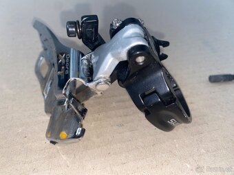 Přesmykač Shimano Xt - 4