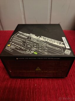 Napájecí zdroj Gigabyte - 4