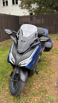 Honda Forza 125 modrá Pacific - 4