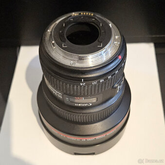 Ultraširokoúhlý zoom objektiv Canon EF 11-24 mm f/4 L USM - 4