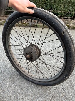Moped Stadion - 4