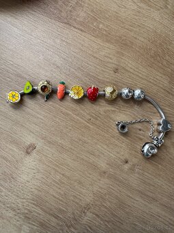 Korálek se slunečnicemi na Pandora náramek - 4