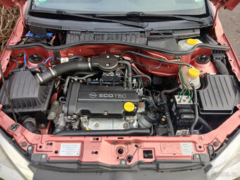 Opel Corsa 1.2i Automat Jen 94.000 Km - 4