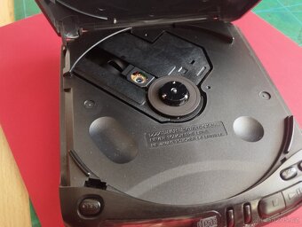 SONY Discman D-141 - 4