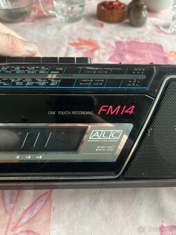 Panasonic RX-FM14 kazetové rádio - 4