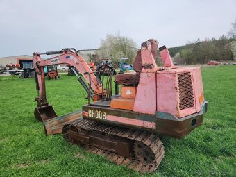 JAPONSKÝ MINIBAGR HITACHI UH006 2500KG - 4