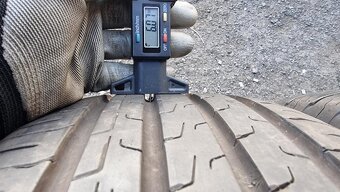 Letní pneu 215/55/17 Continental - 4