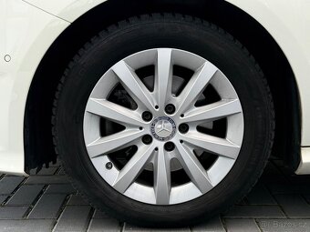 Mercedes B 180 / 2015 facelift / automat / 72 tis. - 4