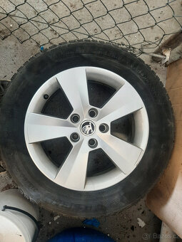 Škoda Superb 16" Zimní kola 215/60/16 ALPIN 6 - 4