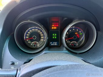 Mitsubishi Pajero - 4