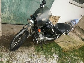 Motonadily Yamaha YBR125 Custom 2011 bourana - 4