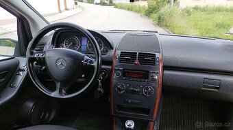 Mercedes A180 ELEGANCE jen 117000km - 4