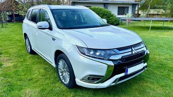Hybridni Outlander 2.4PHEV 165Kw Matrix svetla EVdojezd 50km - 4