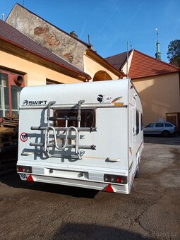 Obytný přívěs-karavan Swift Toscane 460 s moverem - 4