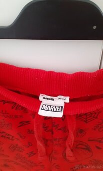 Teplákové kraťasy s potiskem Spiderman - 4