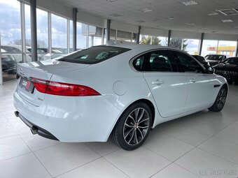 Jaguar XF 30d 221kW KeyLess FullLED DPH - 4